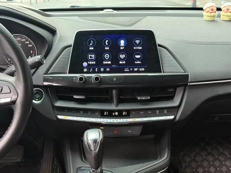 2023 Cadillac CT4 25T Luxury — миниатюра 10
