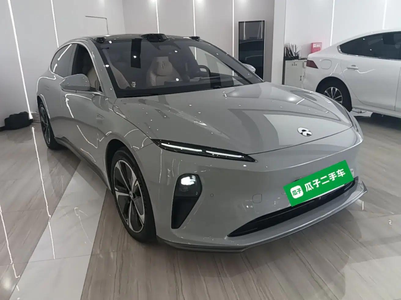 Nio ET5T 2024 75kWh Touring — миниатюра 3