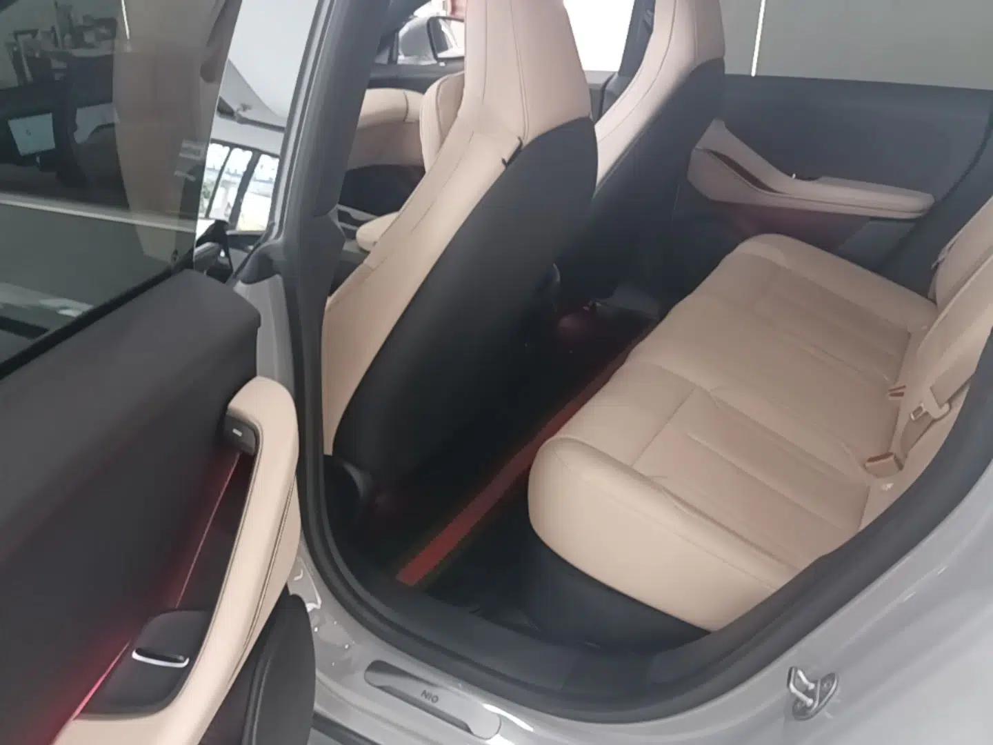 Nio ET5T 2024 75kWh Touring — миниатюра 25