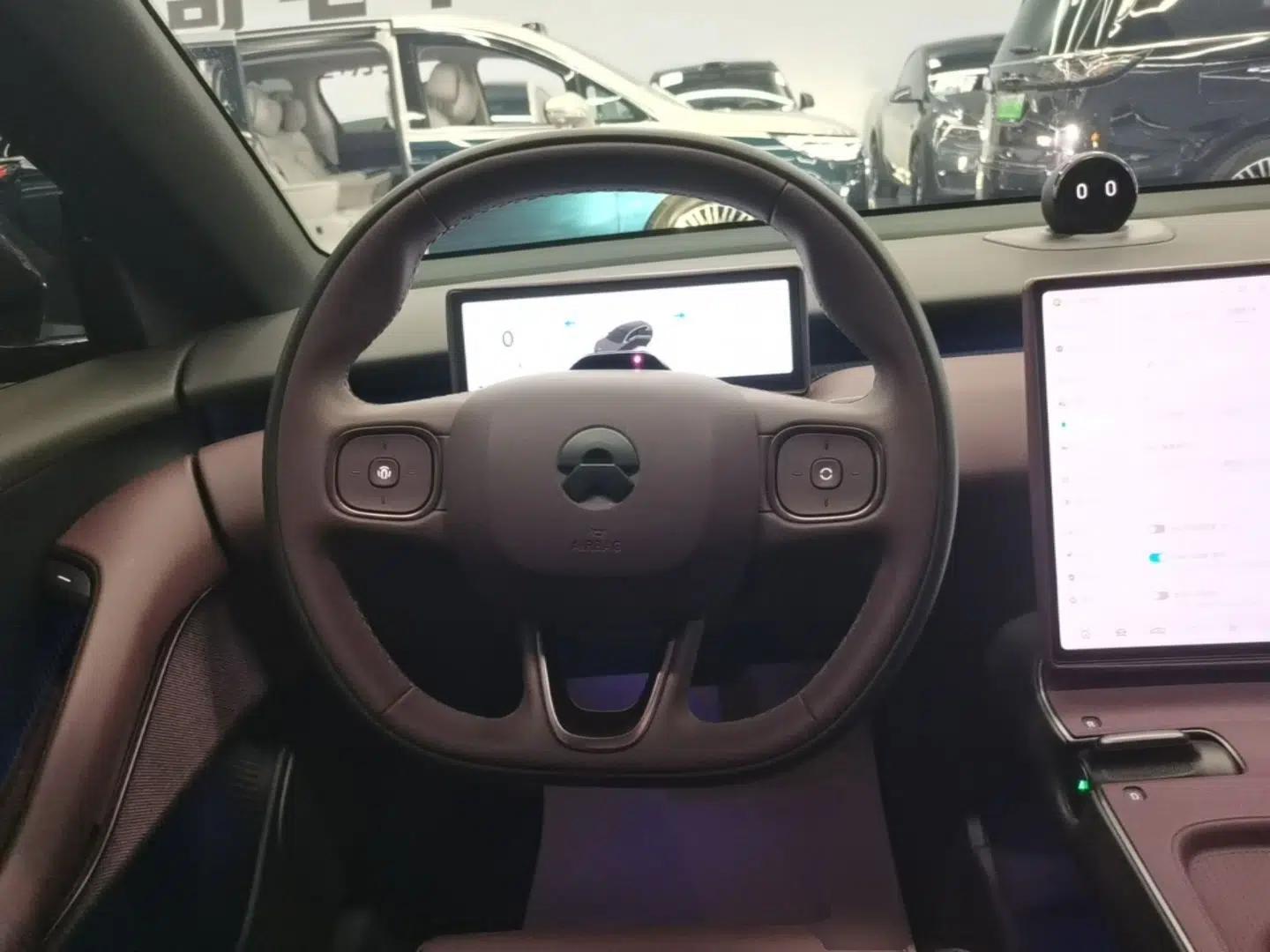 Nio ET5T 2024 75kWh Touring — миниатюра 13