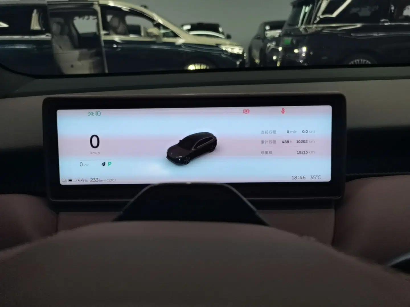 Nio ET5T 2024 75kWh Touring — миниатюра 14