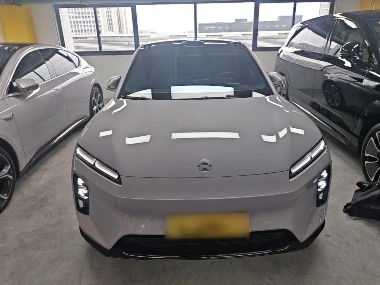 Nio ET5T 2025 75 kWh Touring — миниатюра 2