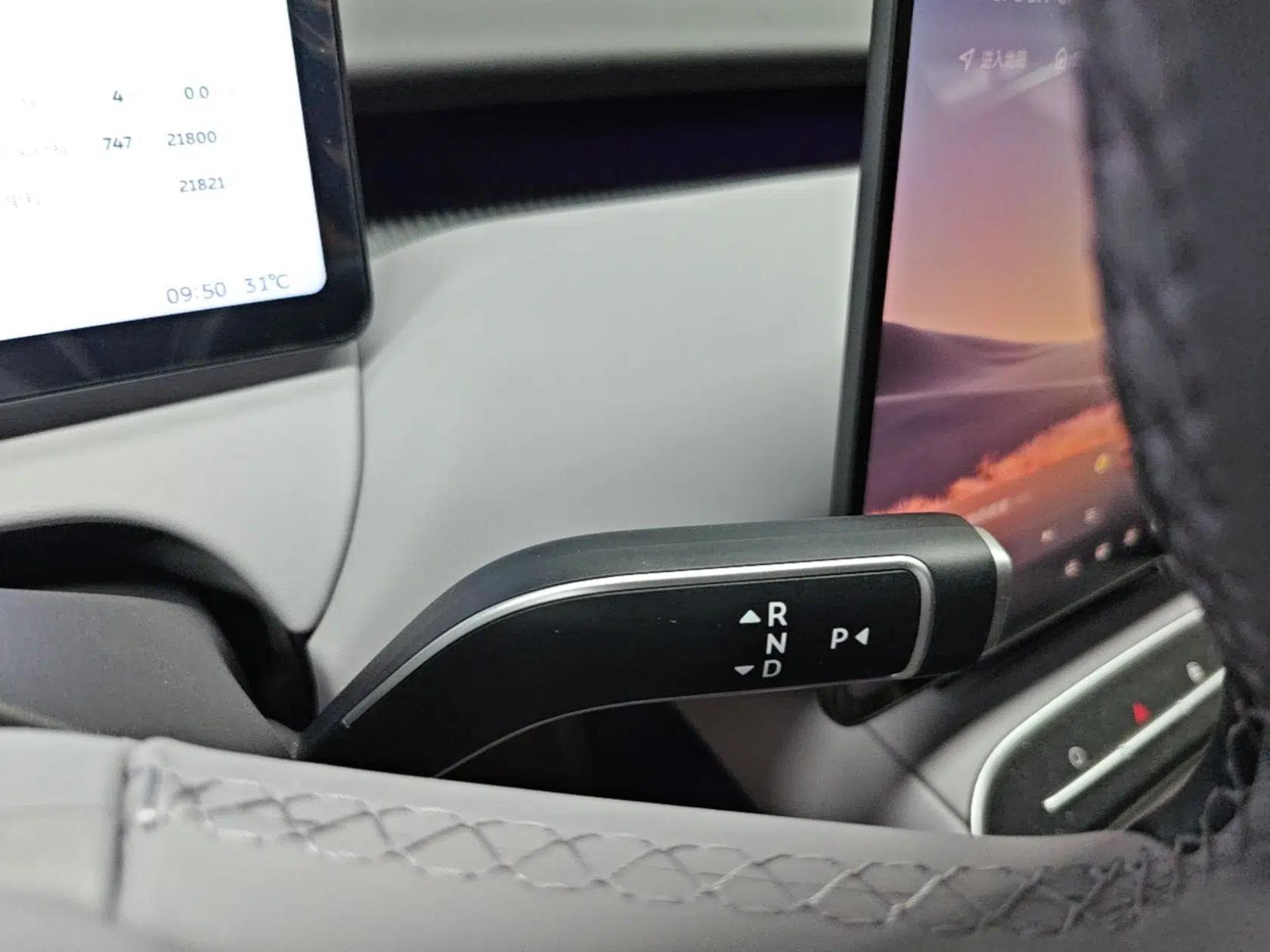 Nio ET5T 2025 75 kWh Touring — миниатюра 16