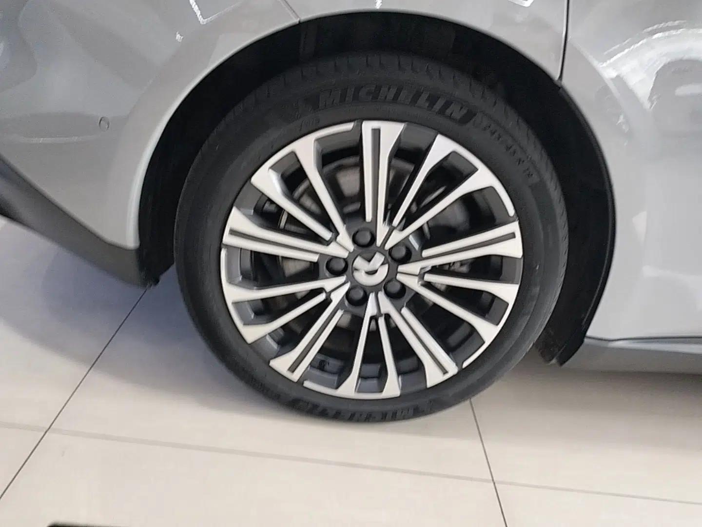 Nio ET5T 2024 75kWh Touring — миниатюра 11