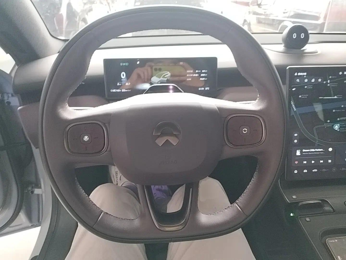 Nio ET5T 2024 75kWh Touring — миниатюра 13