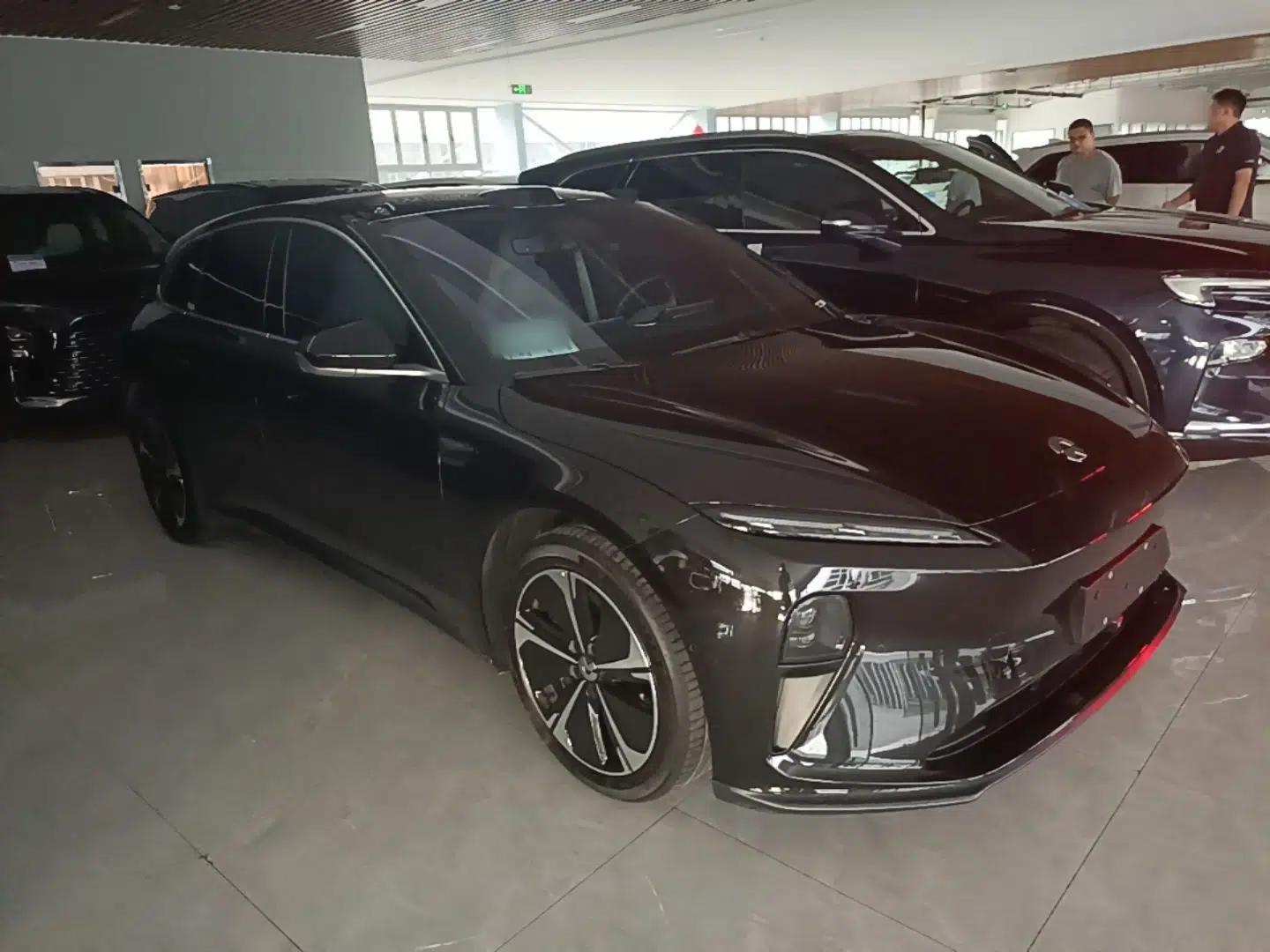 Nio ET5T 2024 75kWh Touring — миниатюра 12