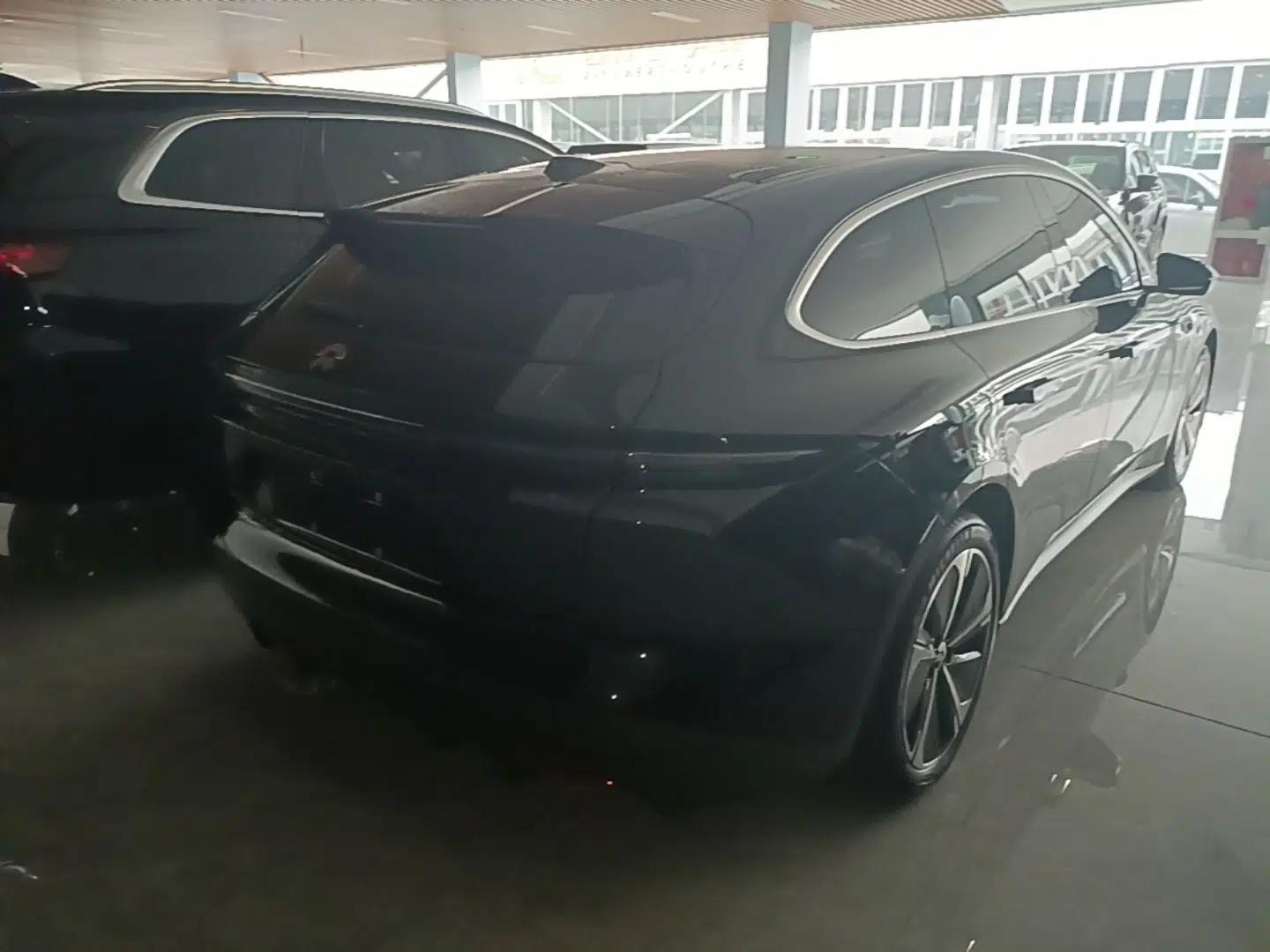 Nio ET5T 2024 75kWh Touring — миниатюра 6