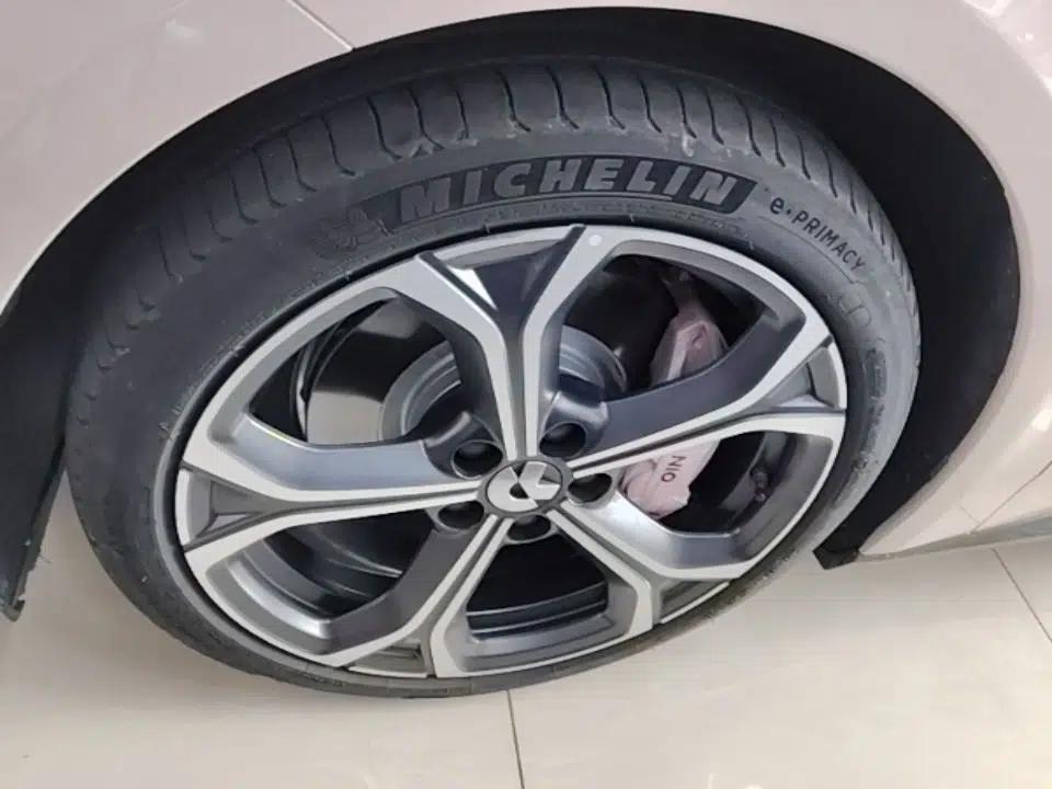 Nio ET5T 2024 75kWh Touring — миниатюра 10