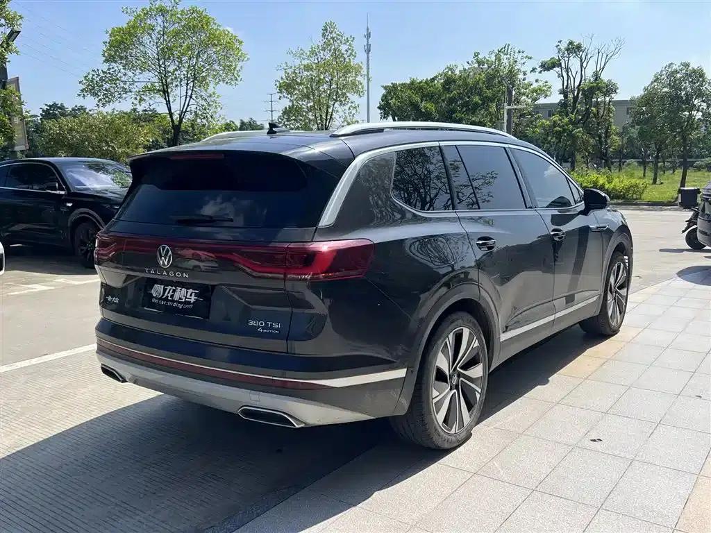 2023 Range Rover 380TSI AWD Luxury Pro — миниатюра 9