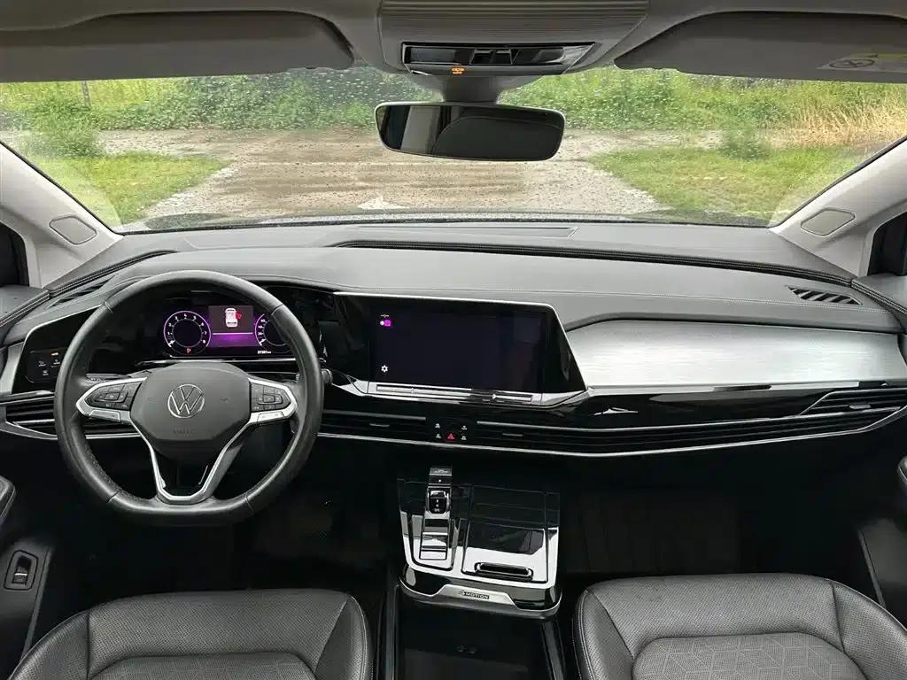 2021 Range Rover 380TSI AWD Luxury Pro — миниатюра 11