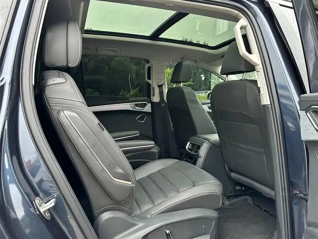 2021 Range Rover 380TSI AWD Luxury Pro — миниатюра 19
