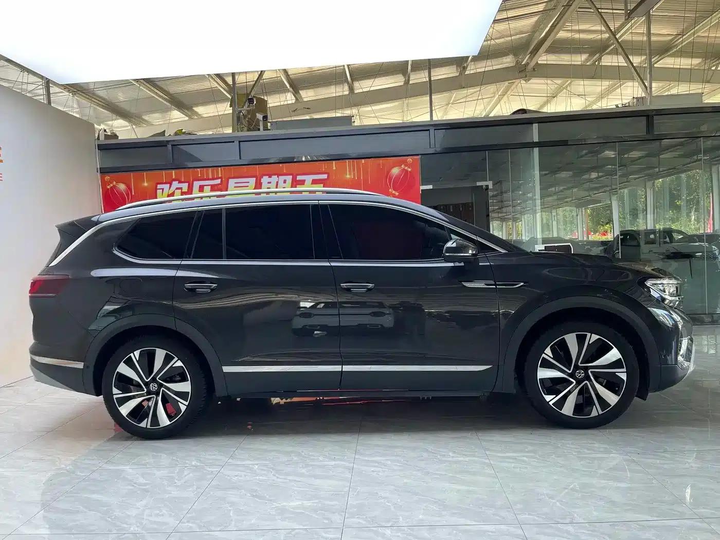 2023 Range Rover 380TSI AWD Luxury Pro 6-seater — миниатюра 6