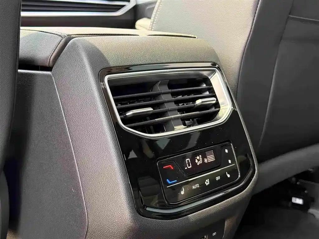 2024 Range Rover 380TSI 4WD Luxury Pro 6-Seater — миниатюра 13