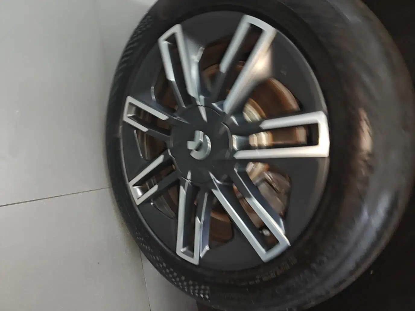 Nio EC6 2020 430 km Sport Version — миниатюра 11