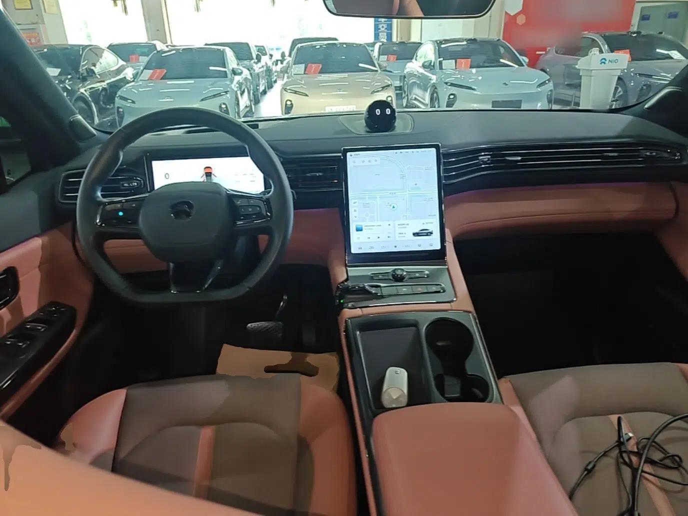 Nio EC6 2020 430 km Sport Version — миниатюра 12