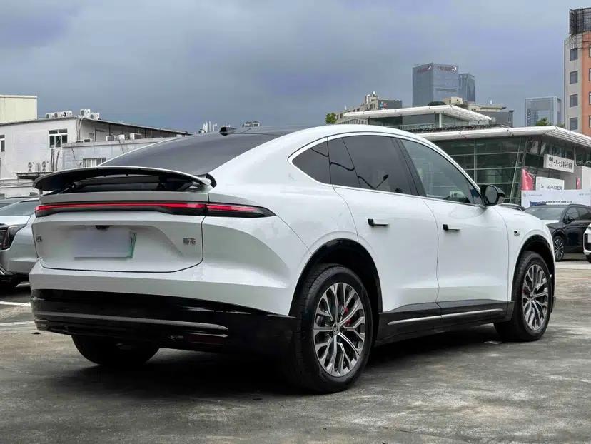 Nio EC6 2025 75 kWh — миниатюра 13