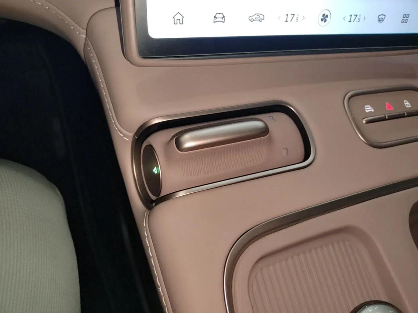Nio EC6 2024 75 kWh — миниатюра 21