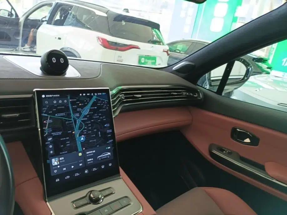 Nio EC6 2020 465 km Sport Edition — миниатюра 17