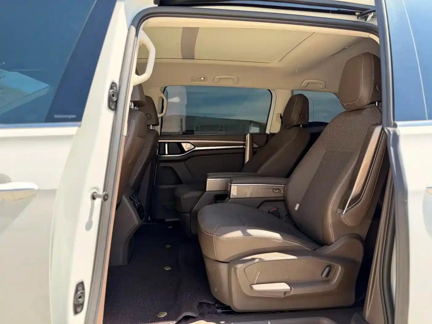 Viloran 2022 330TSI Business Edition — миниатюра 7