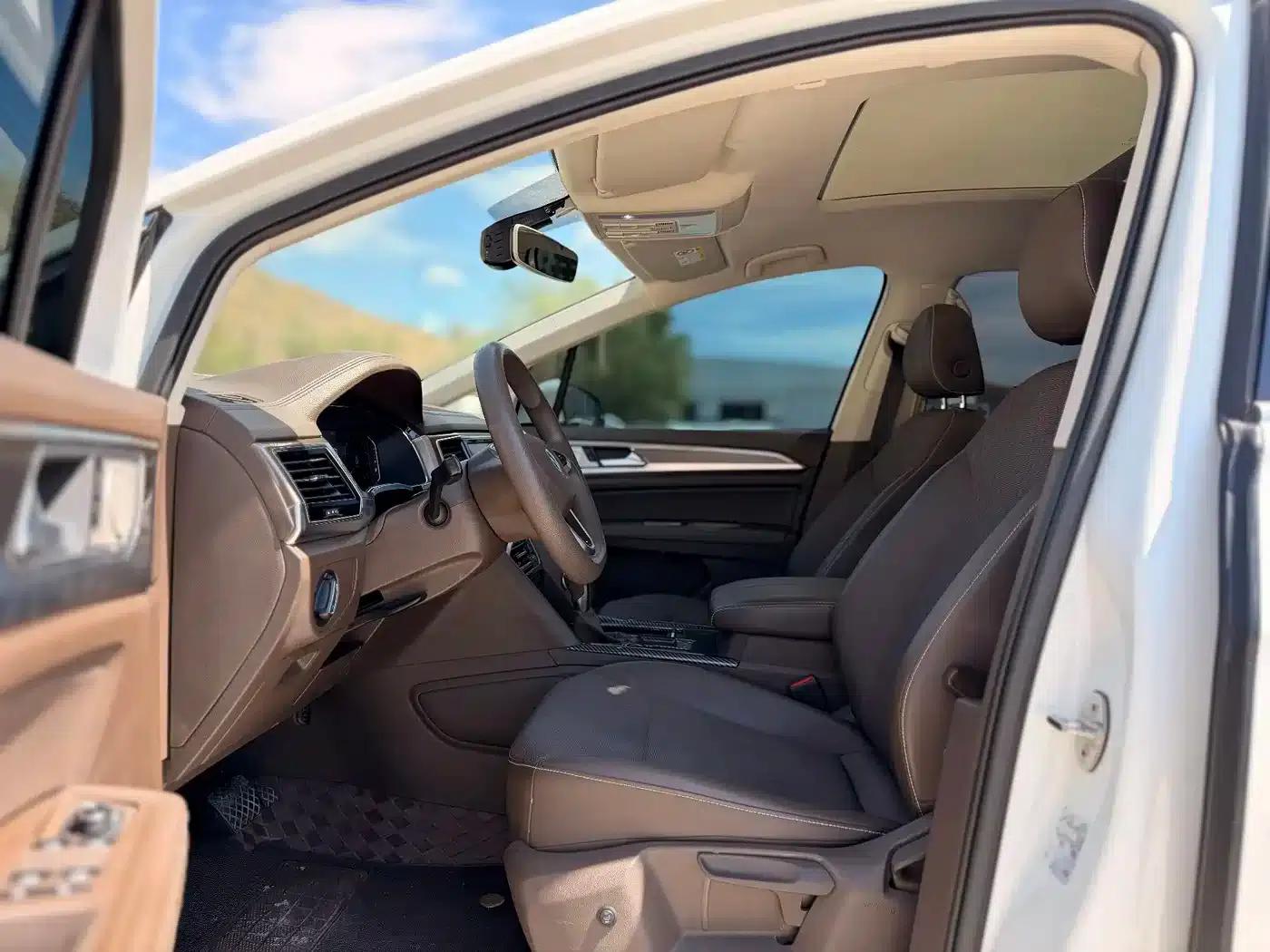 Viloran 2022 330TSI Business Edition — миниатюра 8