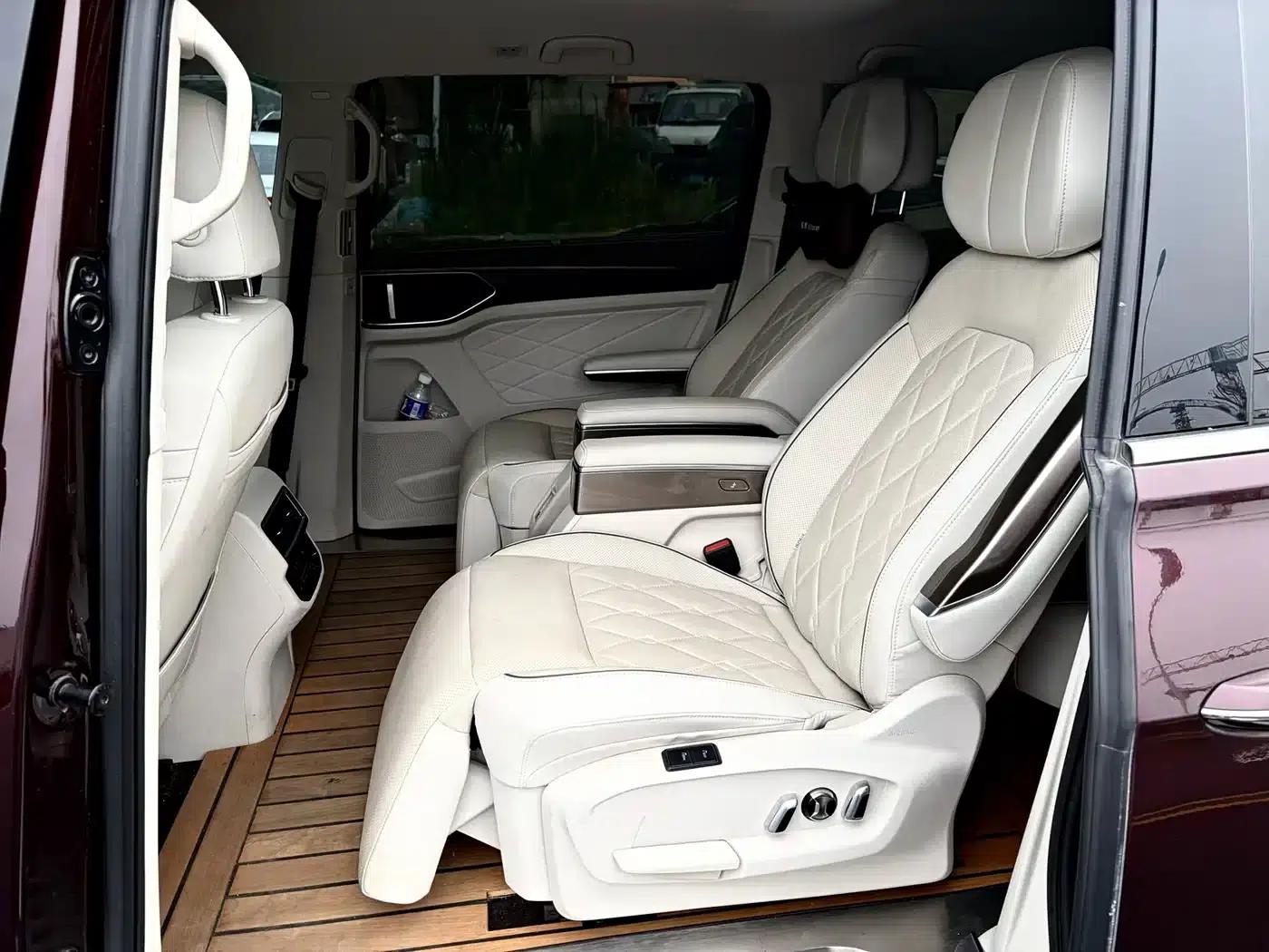 Viloran 2022 380TSI Premium Edition — миниатюра 5