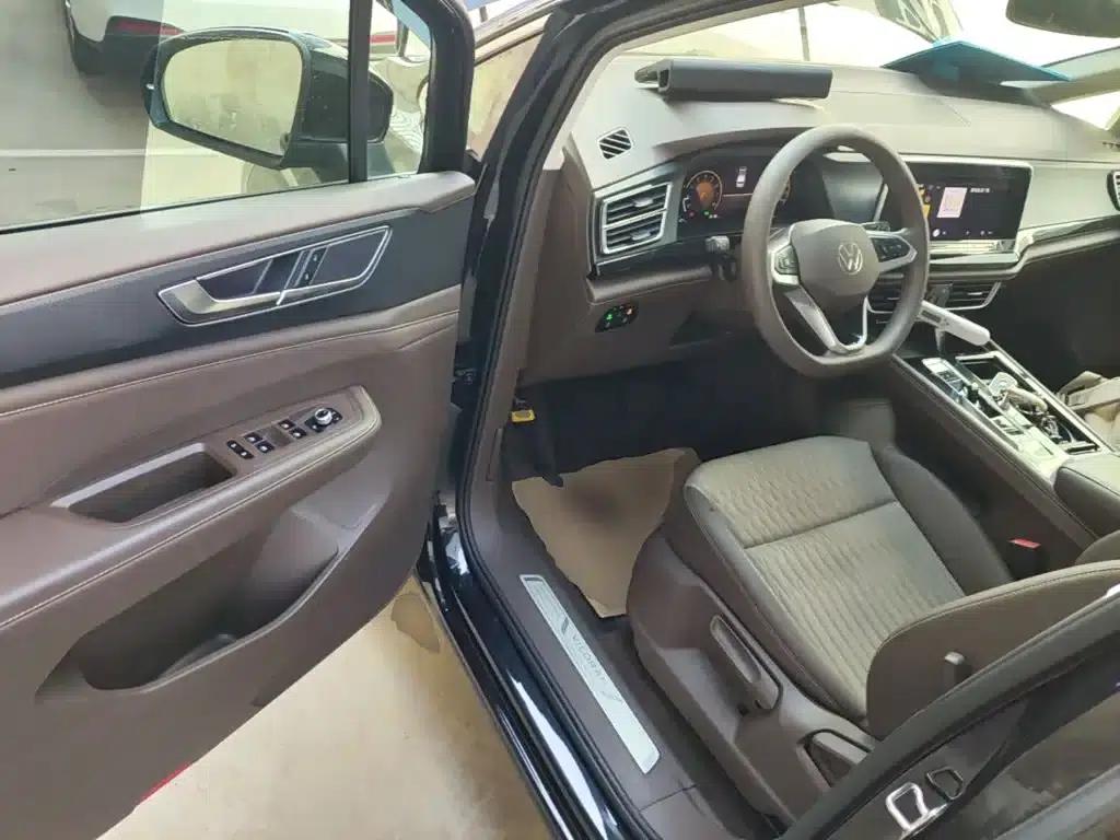 Viloran 2024 330TSI Business Edition — миниатюра 16