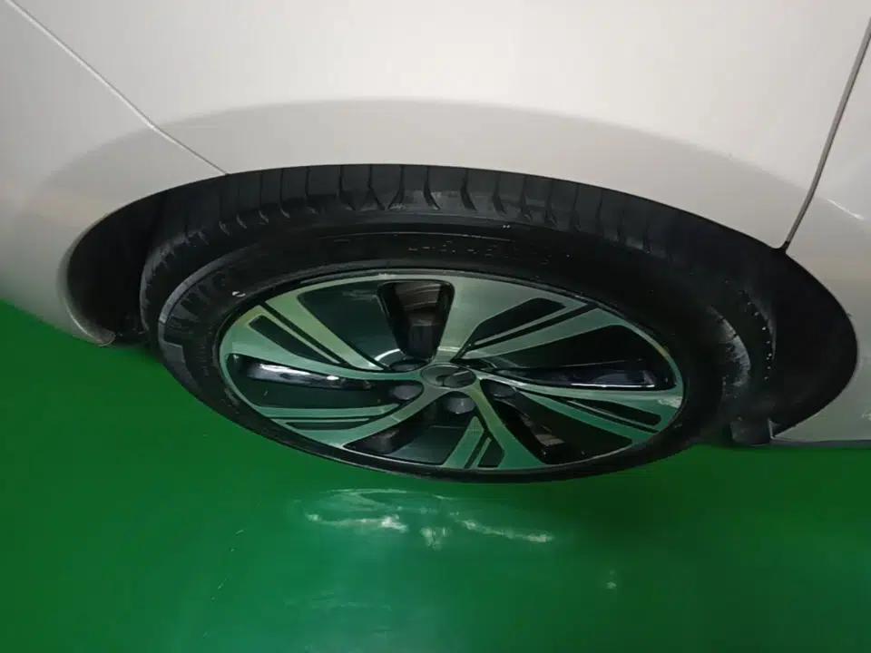 Nio ET5 2022 75 kWh — миниатюра 16