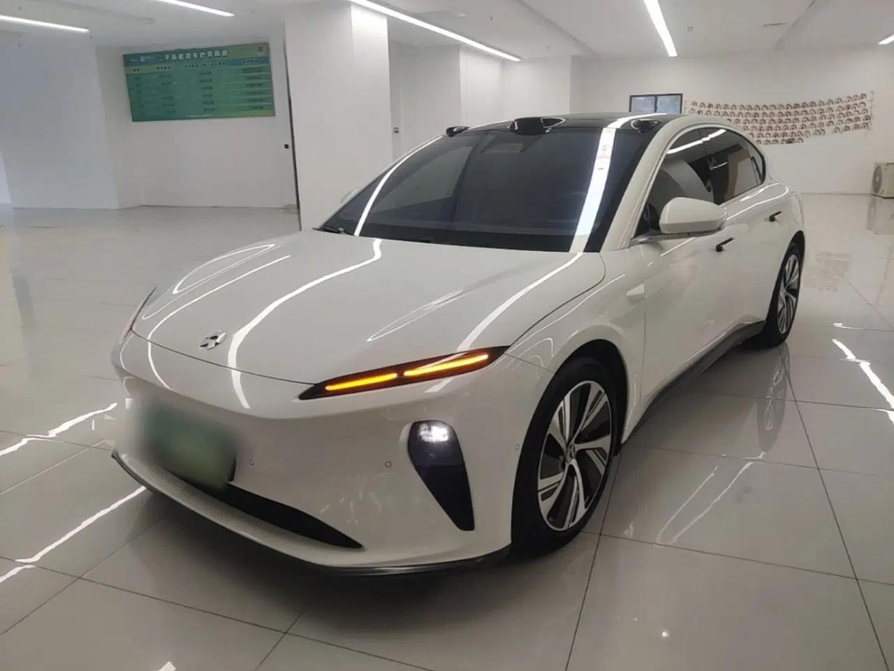 Nio ET5 2022 75 kWh — миниатюра 1