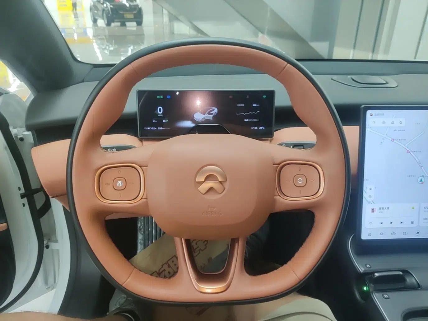 Nio ET5 2022 75 kWh — миниатюра 18