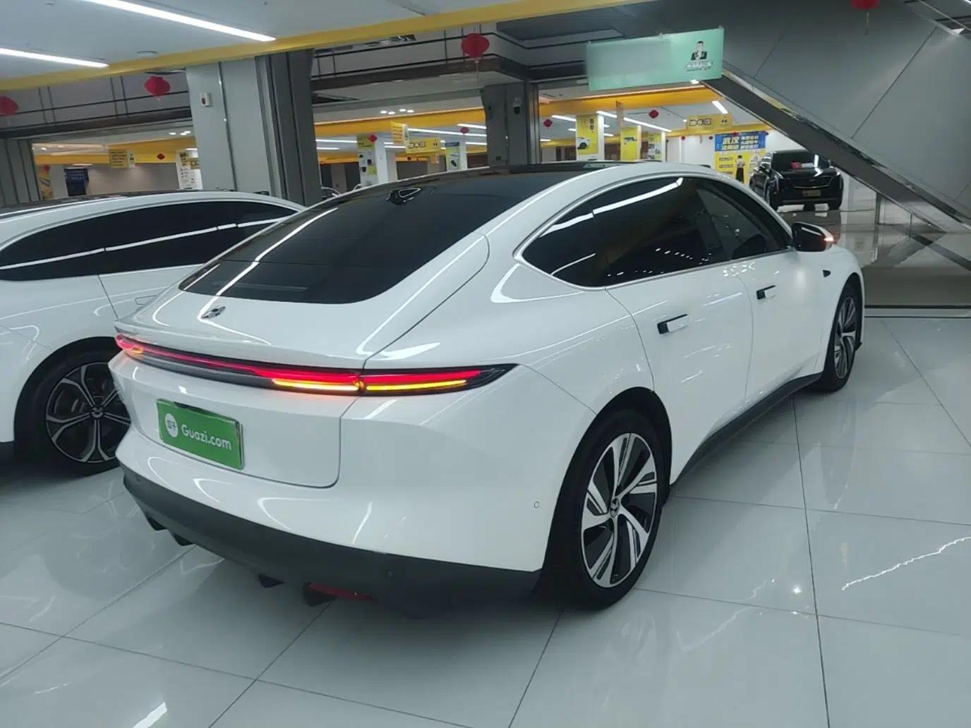 Nio ET5 2022 75 kWh — миниатюра 6