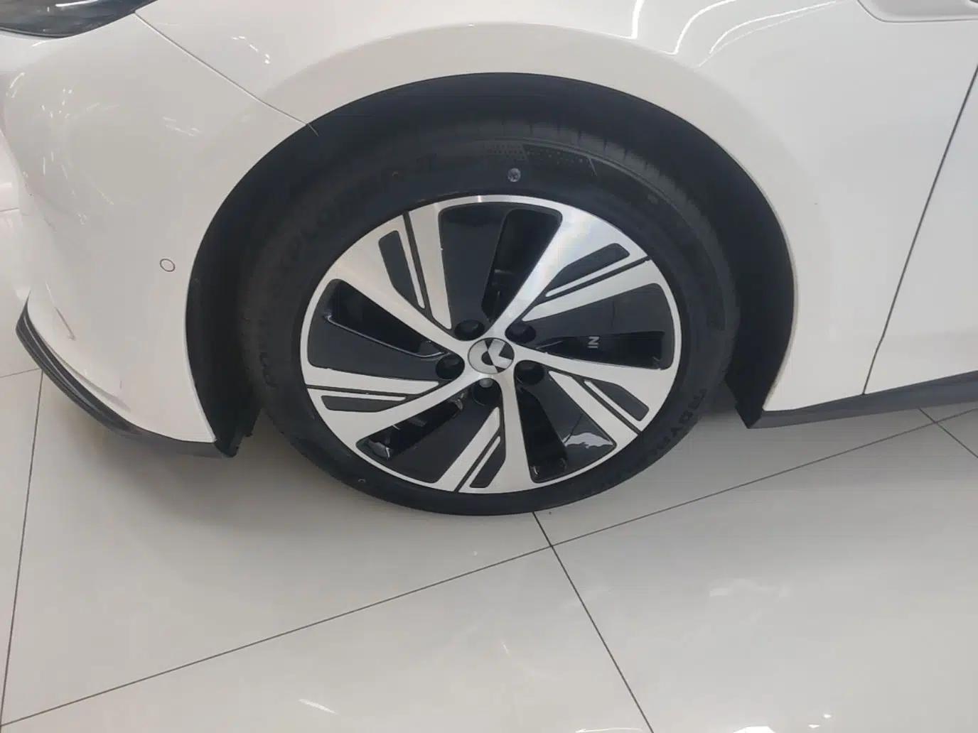 Nio ET5 2022 75 kWh — миниатюра 10
