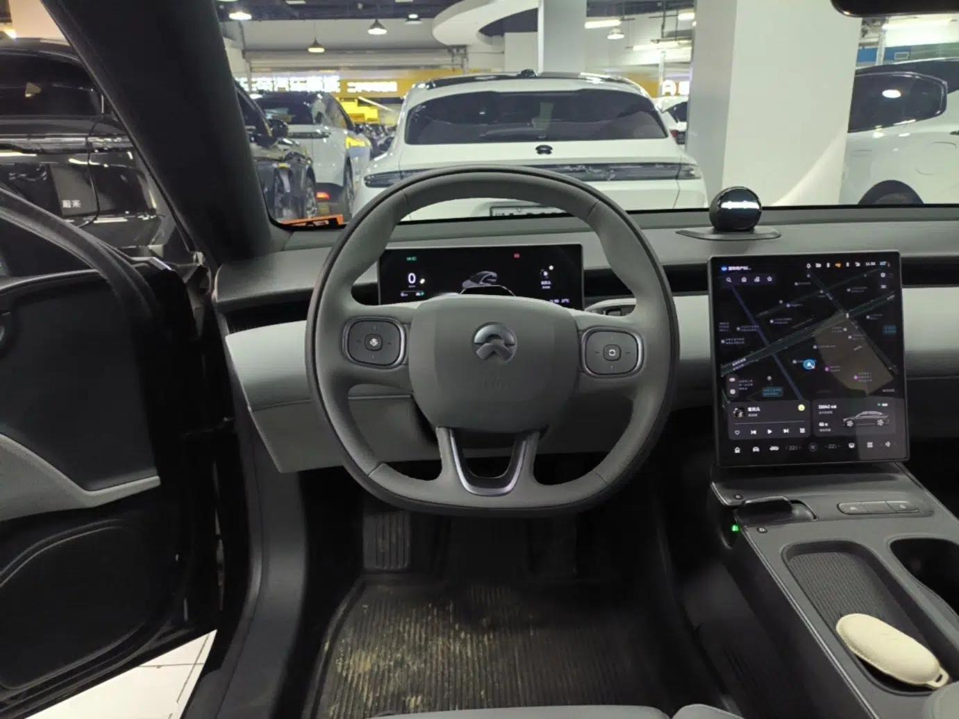 Nio ET5 2024 75 kWh — миниатюра 18