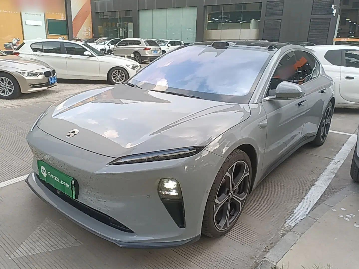 Nio ET5 2022 75 kWh — миниатюра 1