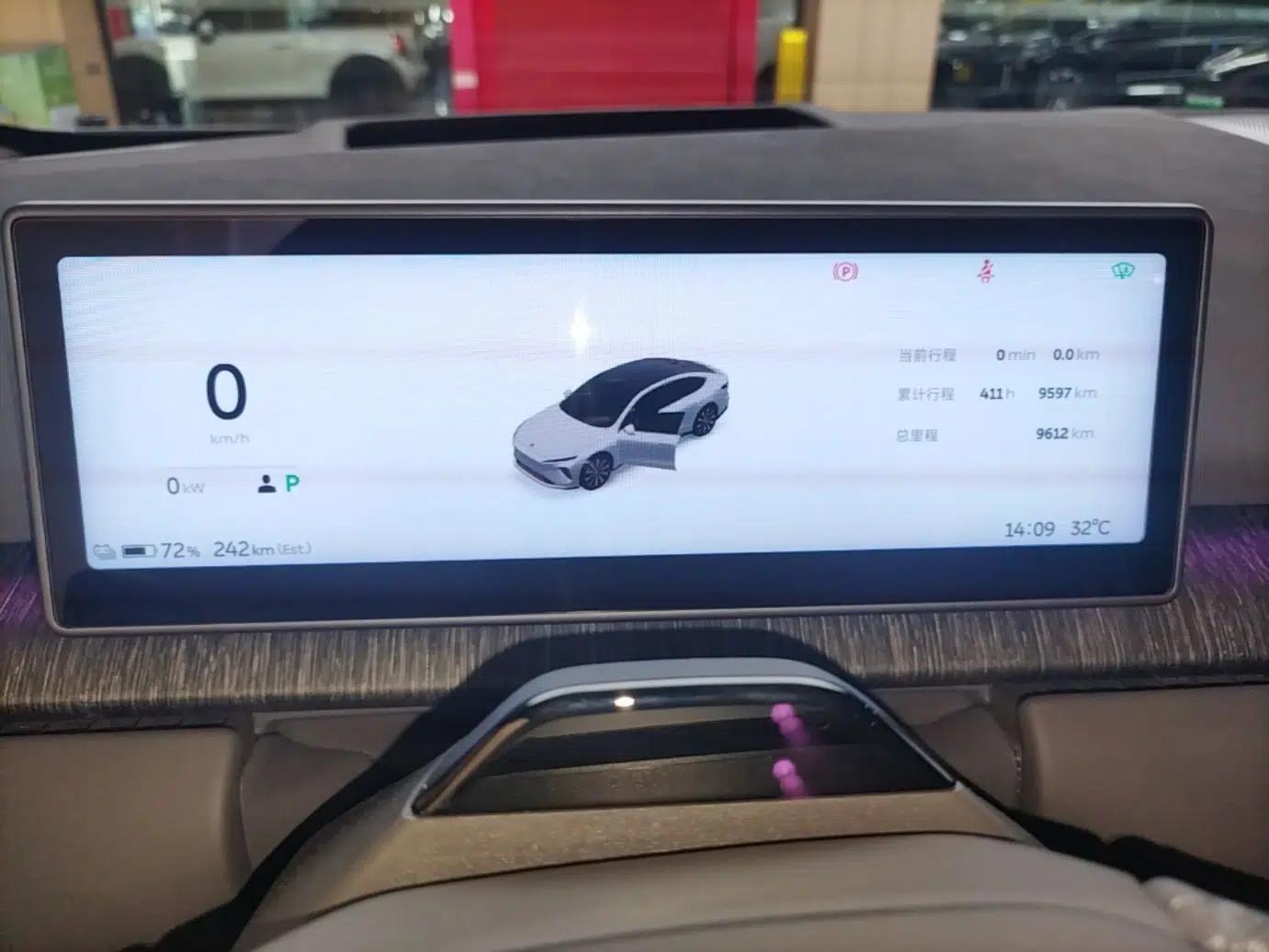Nio ET7 2024 75 kWh Executive Signature Edition — миниатюра 19