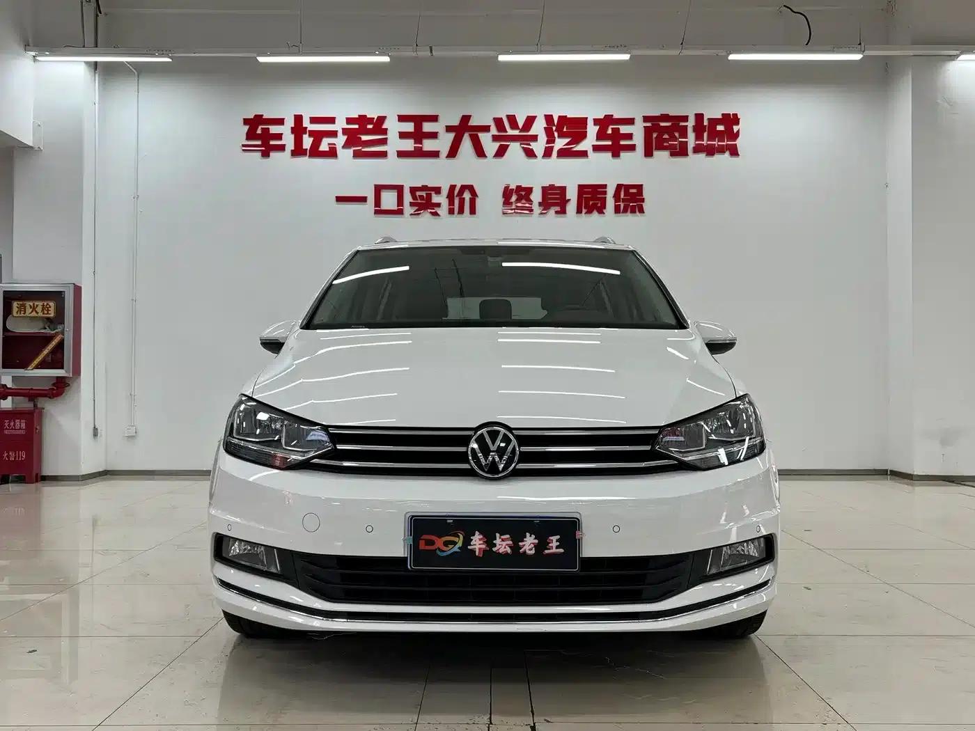 2018 Touran L 280TSI DSG Comfort Edition 7-seater (National V Emission Standard) — миниатюра 2