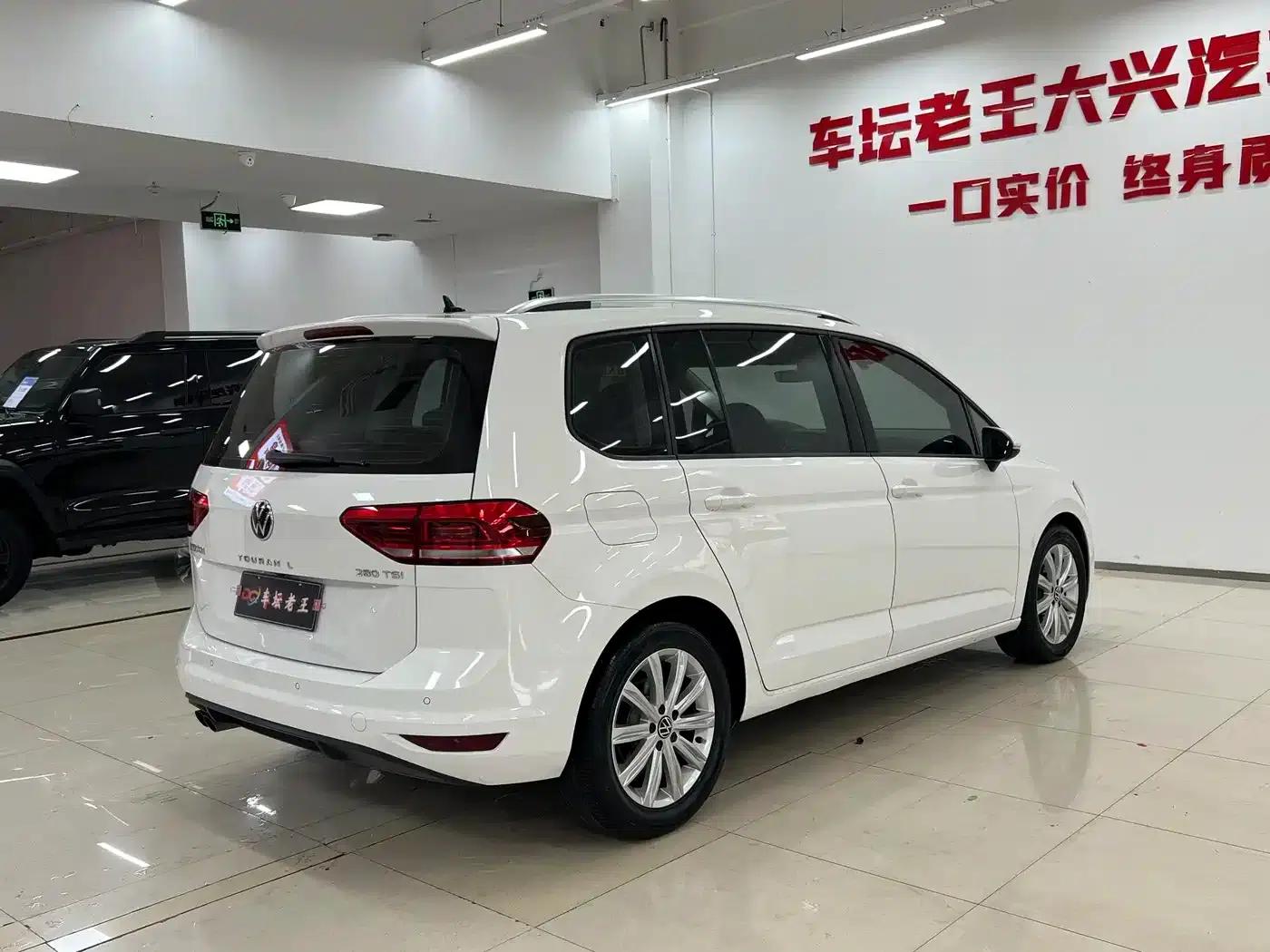 2018 Touran L 280TSI DSG Comfort Edition 7-seater (National V Emission Standard) — миниатюра 7