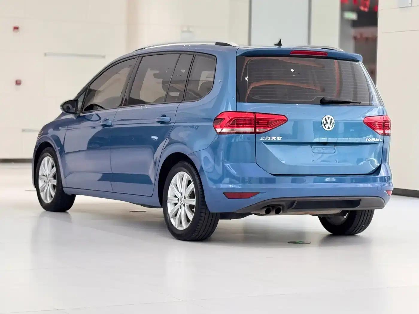 2018 Touran L 280TSI DSG Comfort Edition 7-seater — миниатюра 7