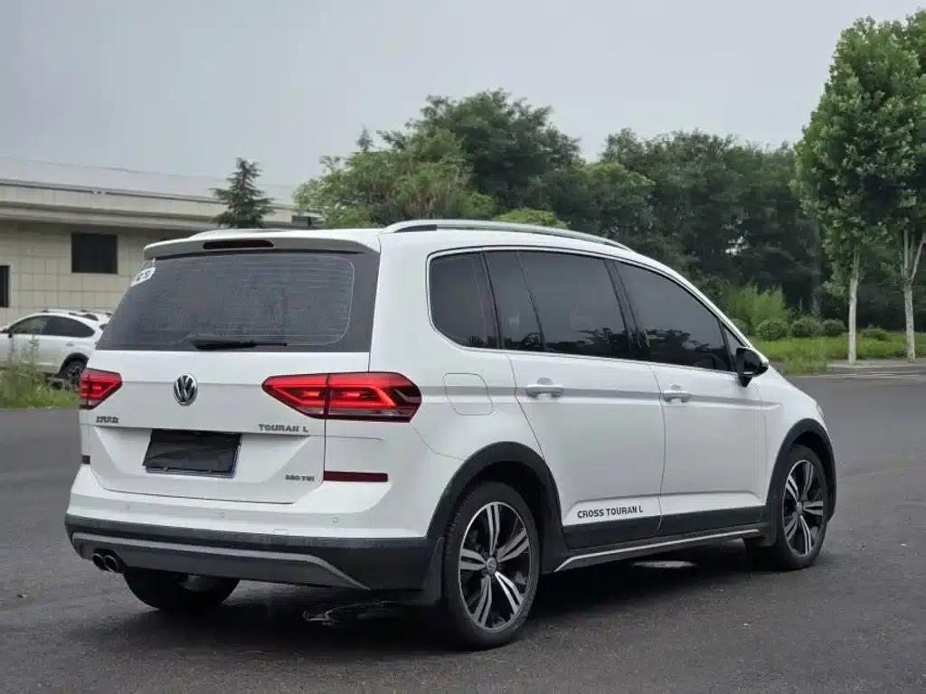 2018 Touran L 280TSI DSG Cross Edition 7-seater National VI Emission Standard — миниатюра 9