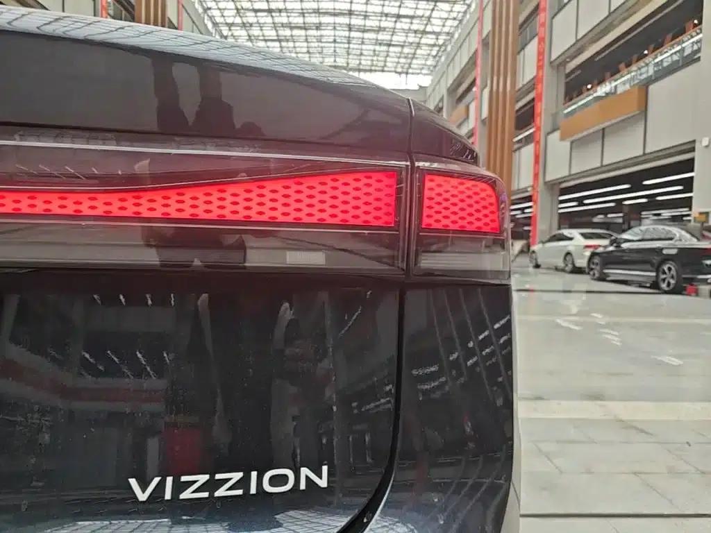 Volkswagen ID.7 VIZZION 2024 First Edition — миниатюра 8