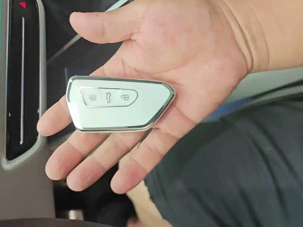 Volkswagen ID.7 VIZZION 2024 First Edition — миниатюра 9
