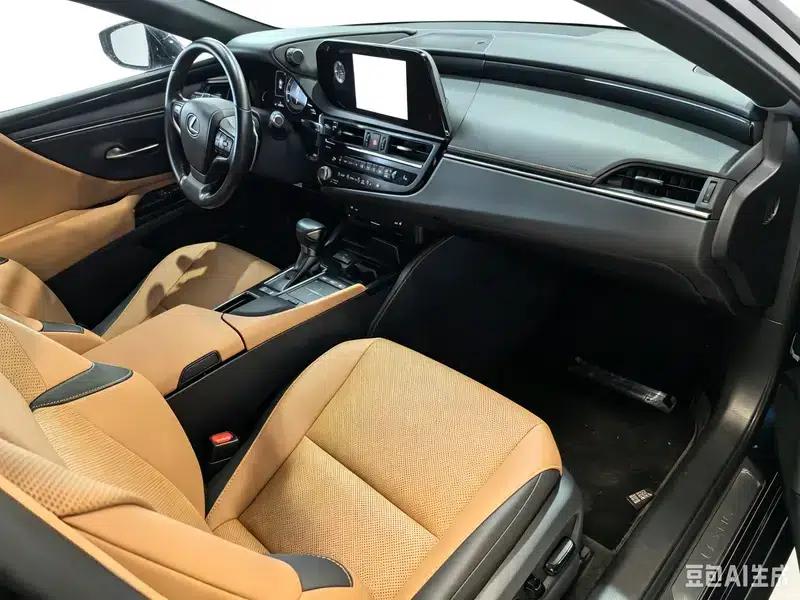 Lexus ES 2021 Model 200 Premium Edition — миниатюра 7