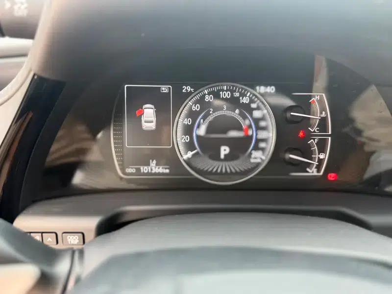Lexus ES 2021 Model 200 Premium Edition — миниатюра 13