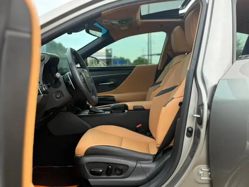 Lexus ES 2021 Model 200 Premium Edition — миниатюра 19