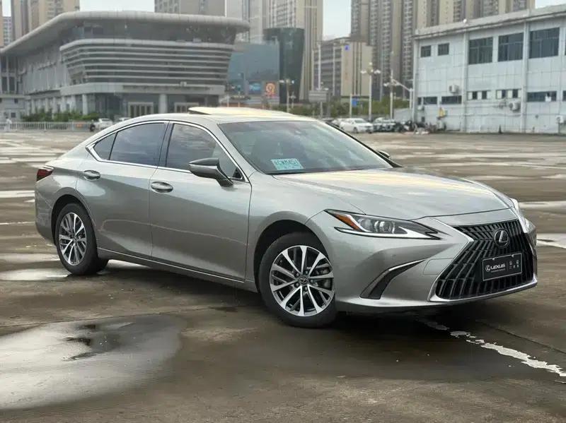 Lexus ES 2021 Model 200 Premium Edition — миниатюра 3