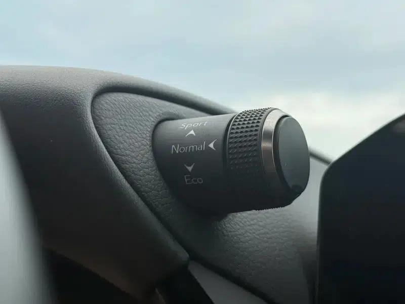 Lexus ES 2021 Model 200 Premium Edition — миниатюра 24