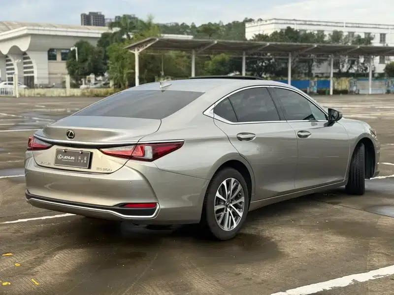 Lexus ES 2021 Model 200 Premium Edition — миниатюра 7