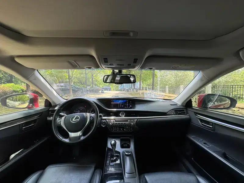 Lexus ES 2013 300h Elite Edition — миниатюра 7