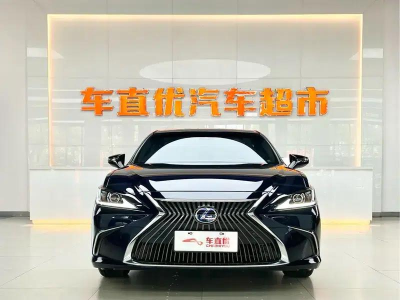 Lexus ES 2021 300h Premium Edition — миниатюра 2