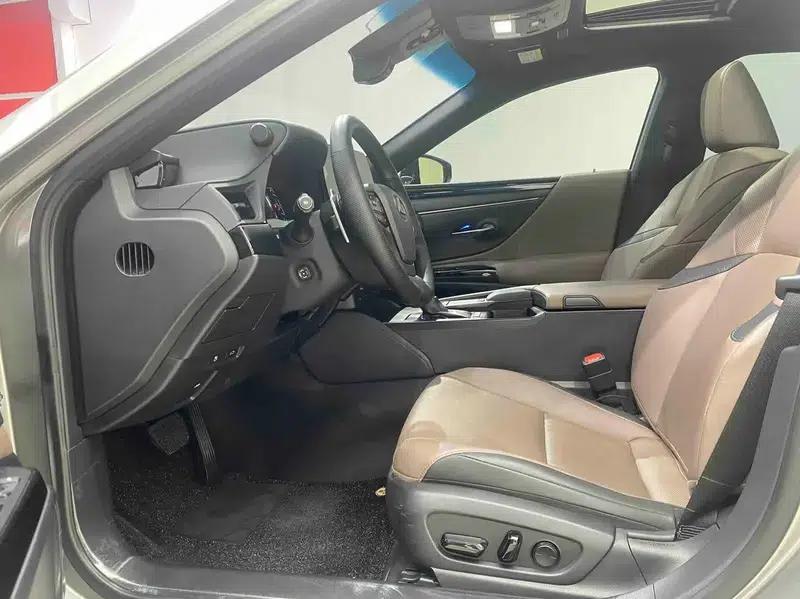 Lexus ES 2021 260 Premium Edition — миниатюра 14