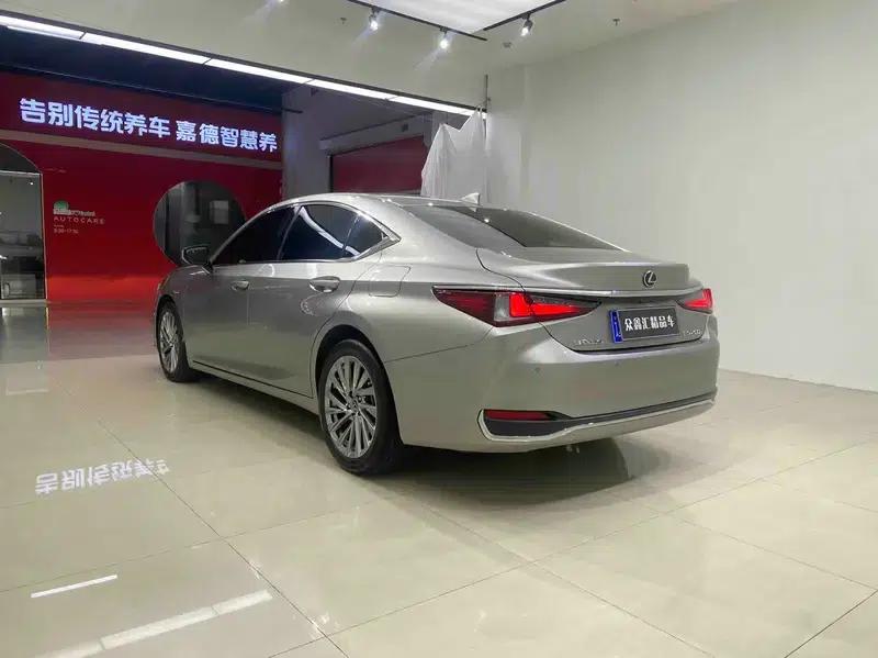 Lexus ES 2021 260 Premium Edition — миниатюра 4